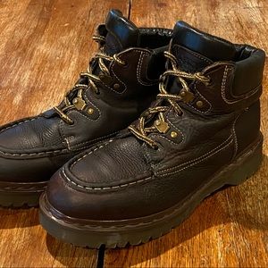 vintage dr martens 8507 moc toe boot UK mens 9 (us 9.5) made in England